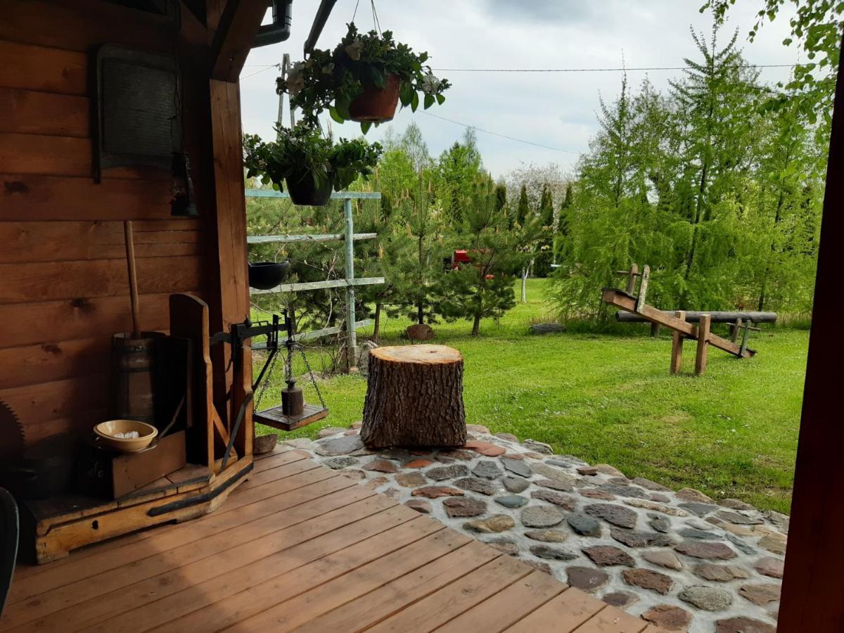 Domek W Kwiatach Zyndaki Exterior foto