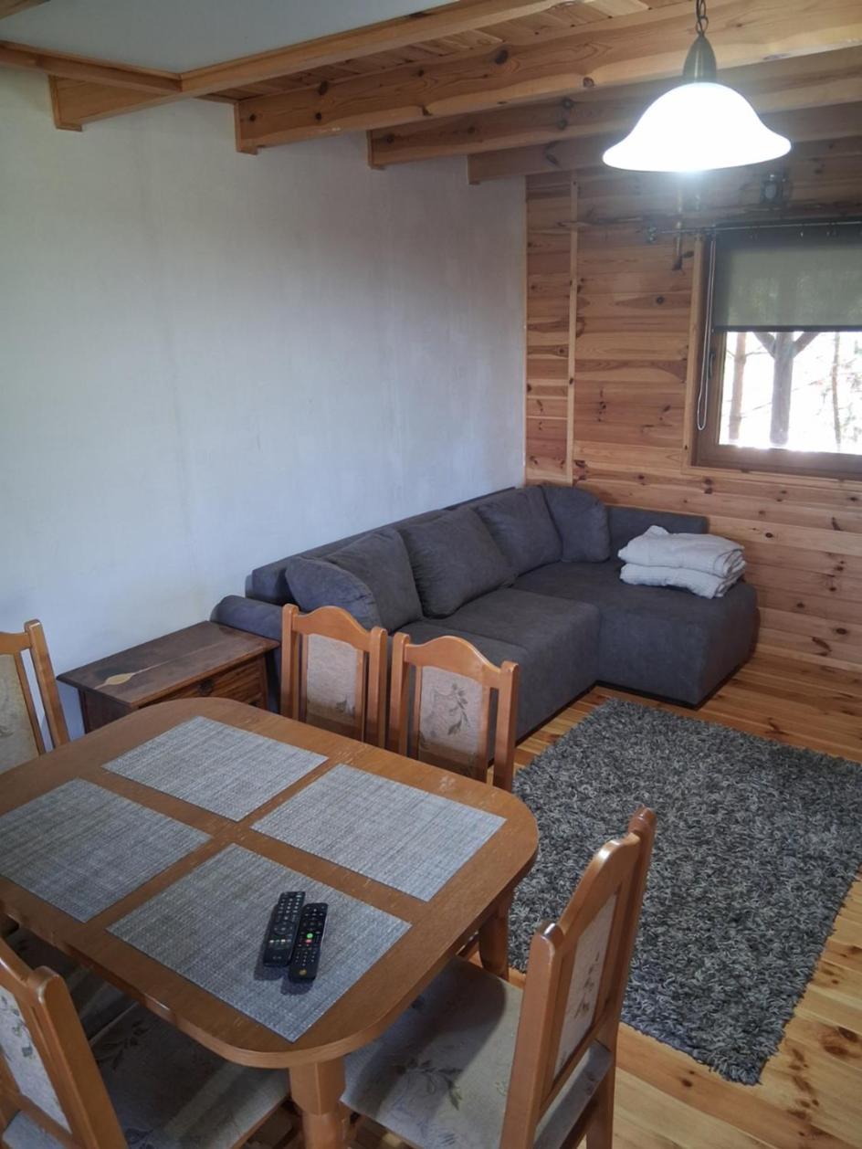 Domek W Kwiatach Zyndaki Exterior foto